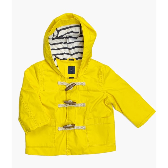 EUC GAP RAIN COAT, SIZE 12-18 MONTHS - Picture 1 of 3